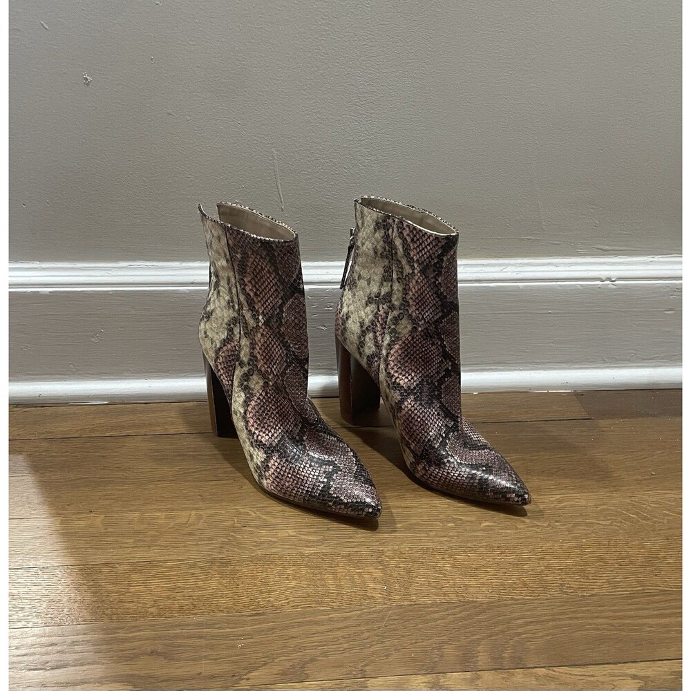 Steve Madden Trista Gray Brown Snakeprint Heels Boots Booties Women Size 8